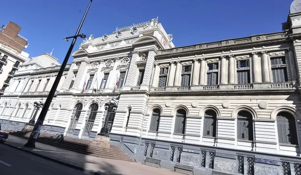 El ranking QS de universidades reveló cuáles son las mejores universidades para cada carrera: ¿en qué lugar aparecen las uruguayas?