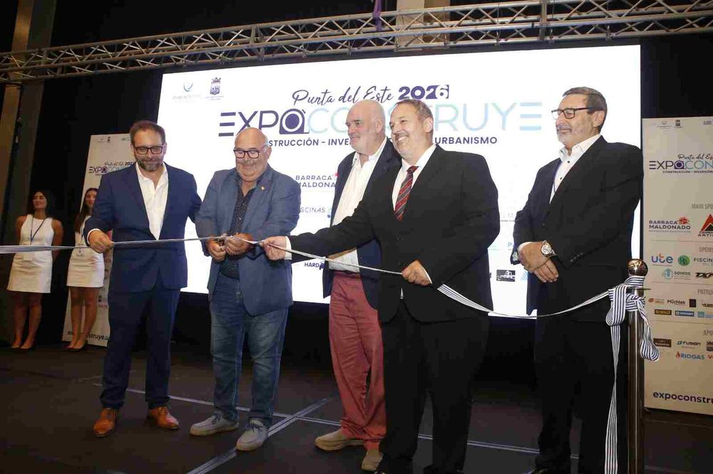 Inauguracion_corte de cinta