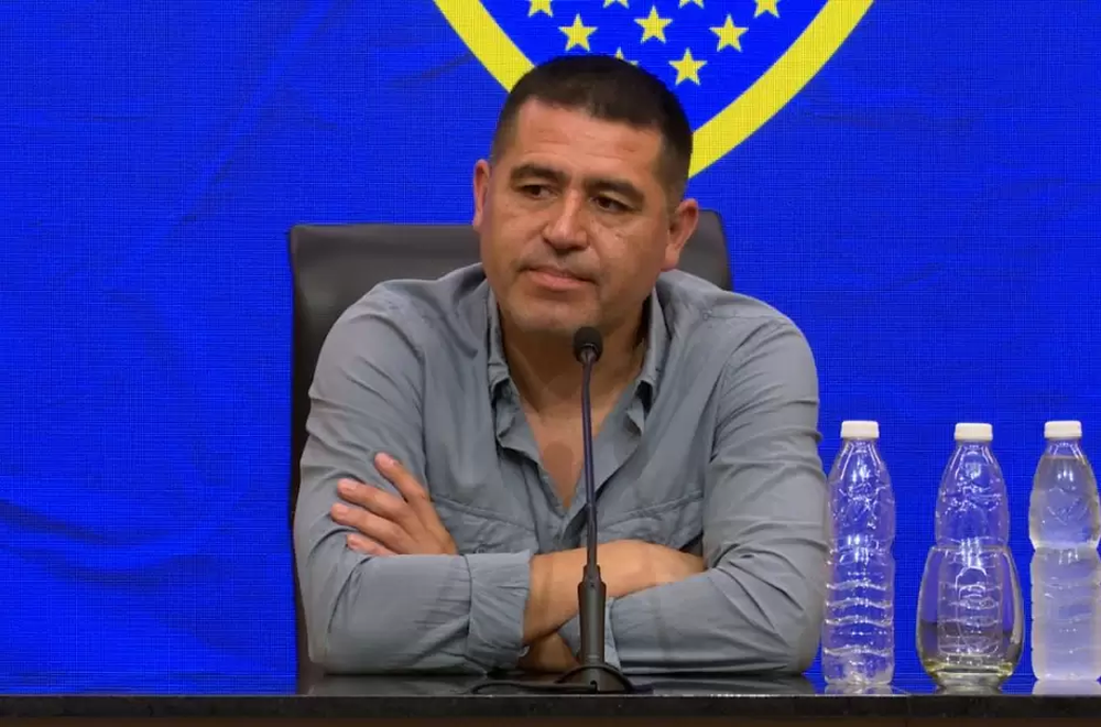 El grave error en la inscripción de refuerzos de Boca Juniors: la palabra de Riquelme y una baja que preocupa