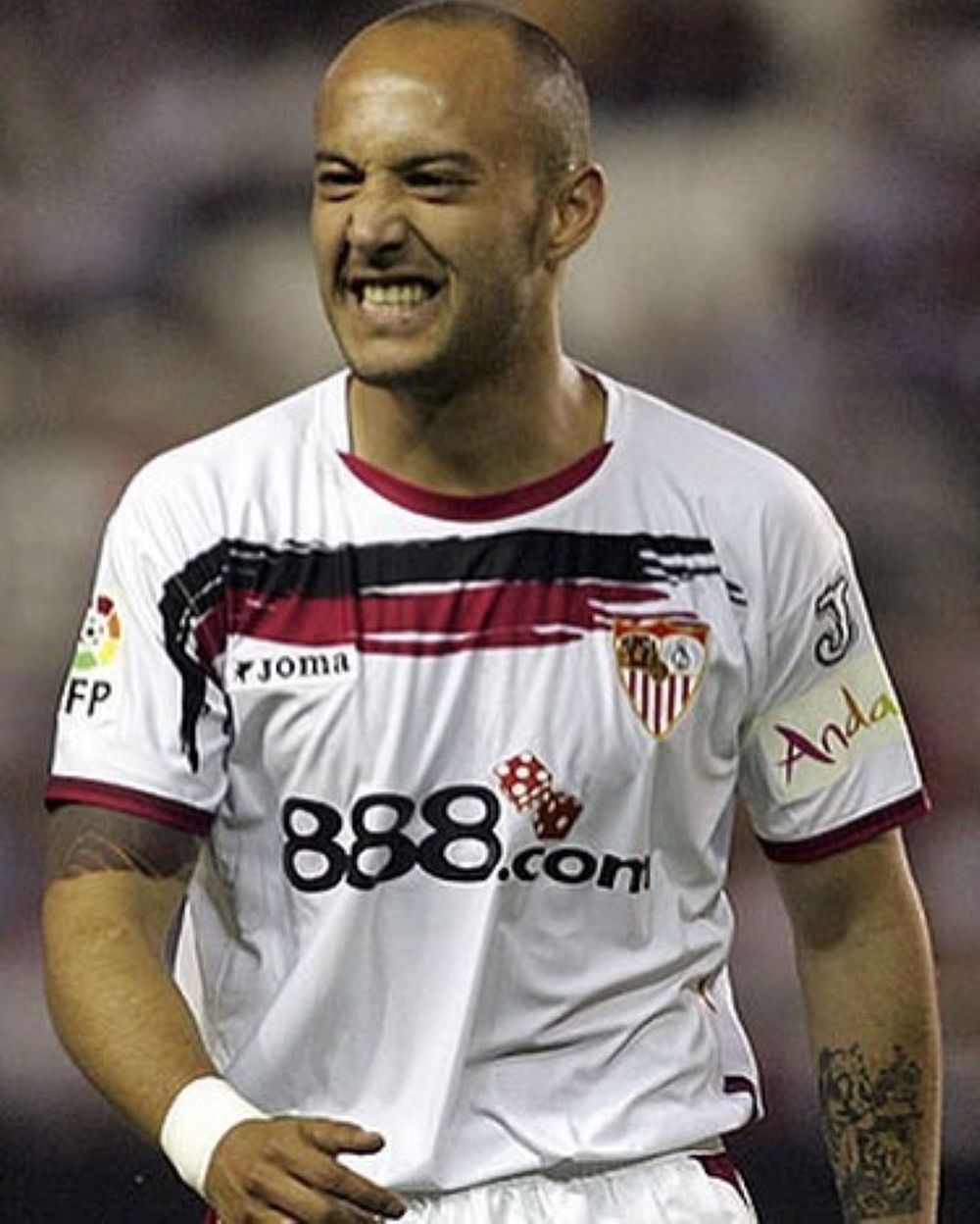 Javier Chevantón cuando defendió a Sevilla de España