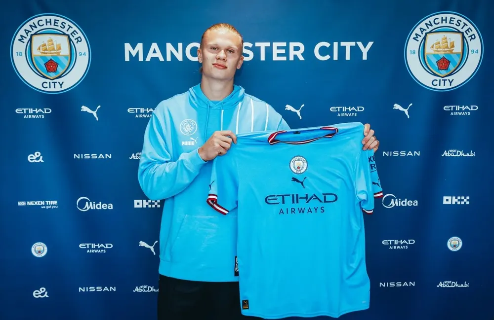 Erling Haaland fue presentado como nuevo jugador de MCFC