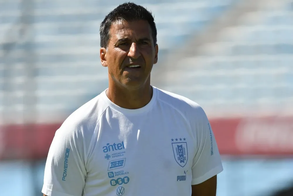 Marcelo Broli, el técnico interino de la mayor, y el principal de la sub 20