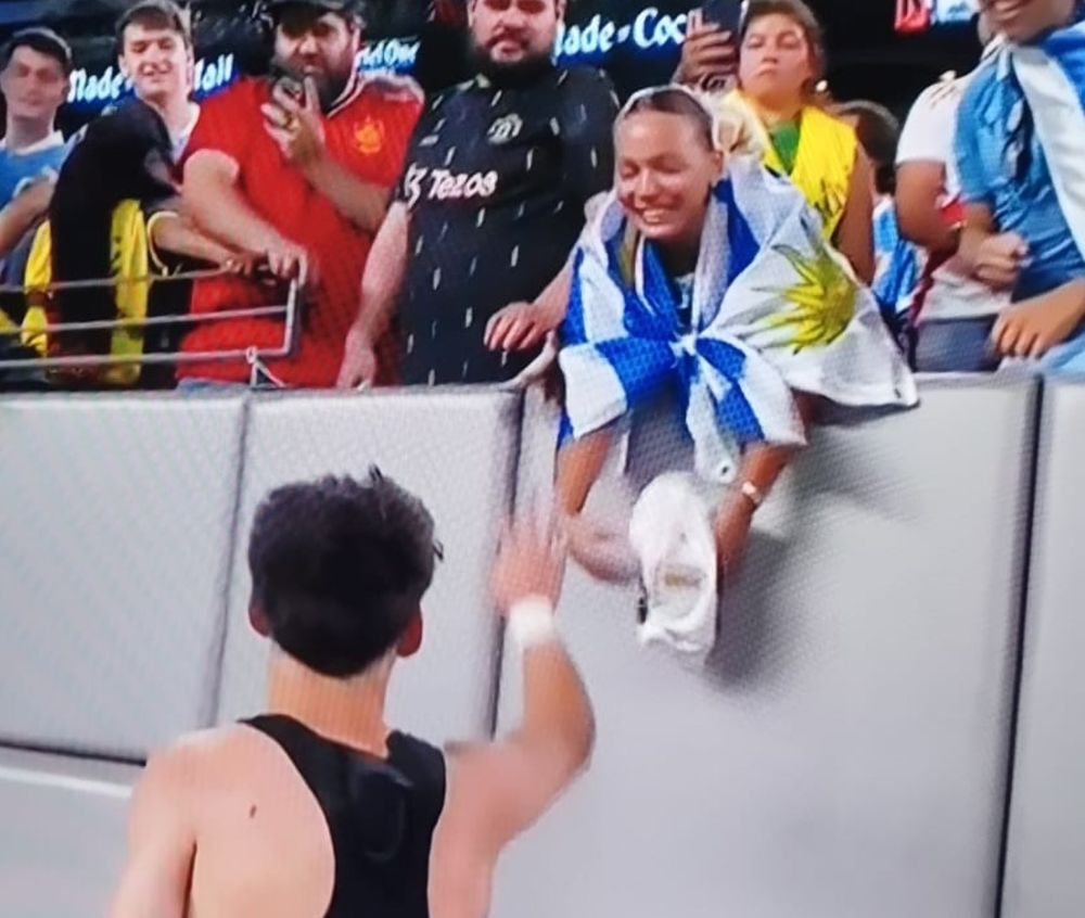 ¿A Quién Le Regaló La Camiseta De La Selección De Uruguay Facundo ...