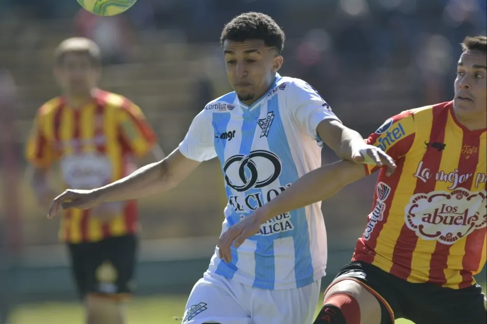 Kevin Moreira y Esteban González