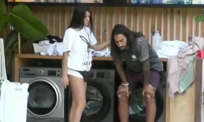 Lisandro siendo asistido por Rosina en GH