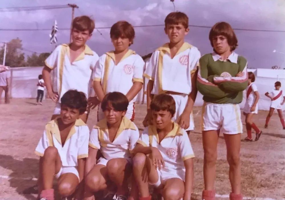 Los botijas de la generación 68 del club 7 Estrellas.