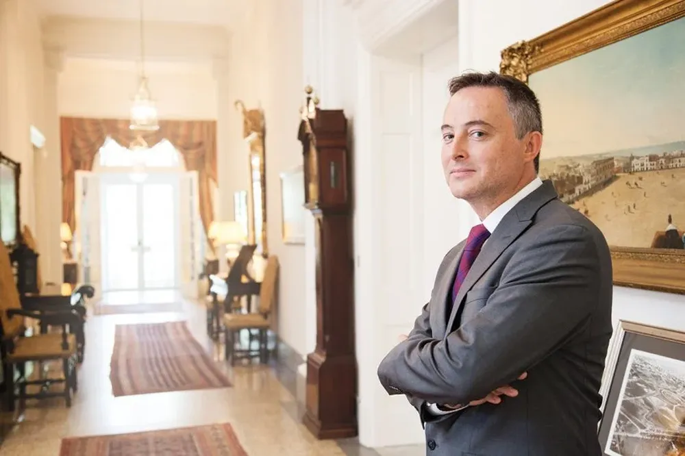 Ian Duddy, embajador británico