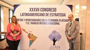 Expertos participaron en congreso sobre economía plateada