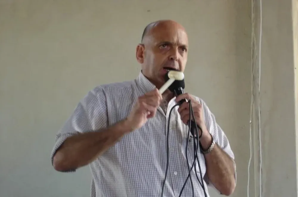 Remató Otto Fernández