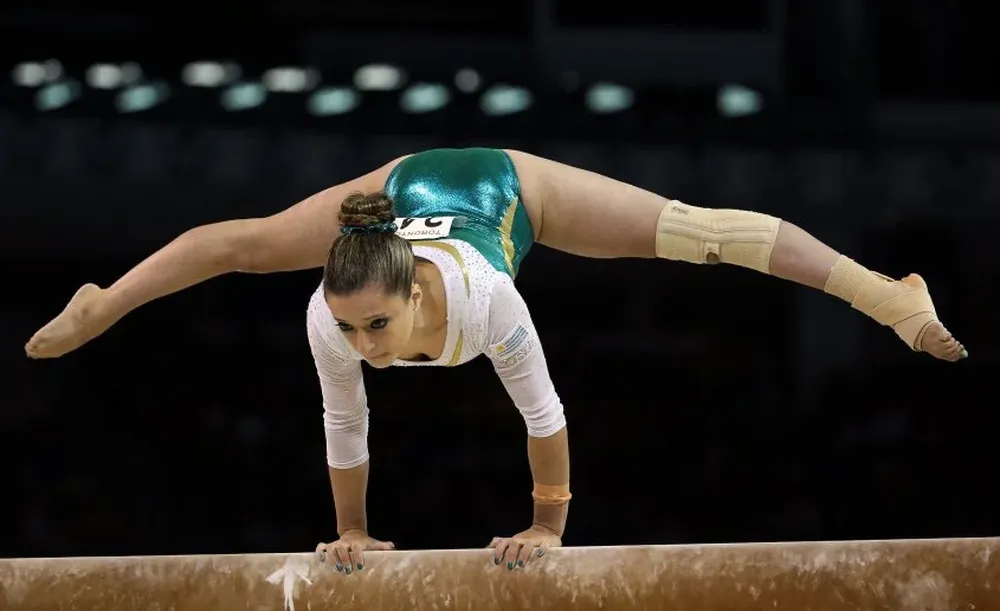Gimnasia artística, Débora Reis