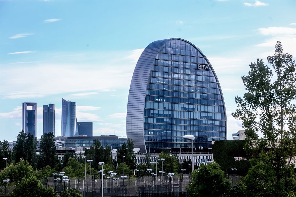 El banco Sabadell.