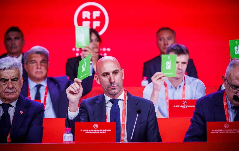 Una asamblea de la Real Federación Española de Fútbol