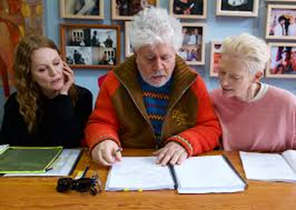 Julianne Moore, Pedro Almodóvar y&nbsp;Tilda Swinton﻿