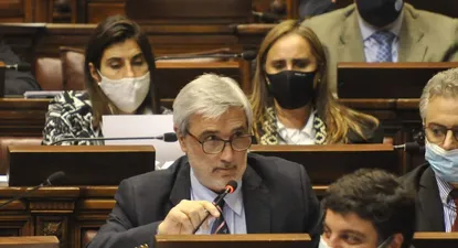 El subsecretario de Economía, Alejandro Irastorza, encabezó la delegación del MEF.