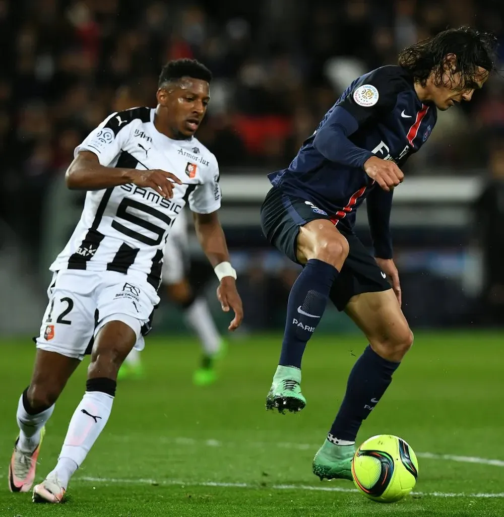 El salteño aportó un gol en la aplastante victoria ante Rennes