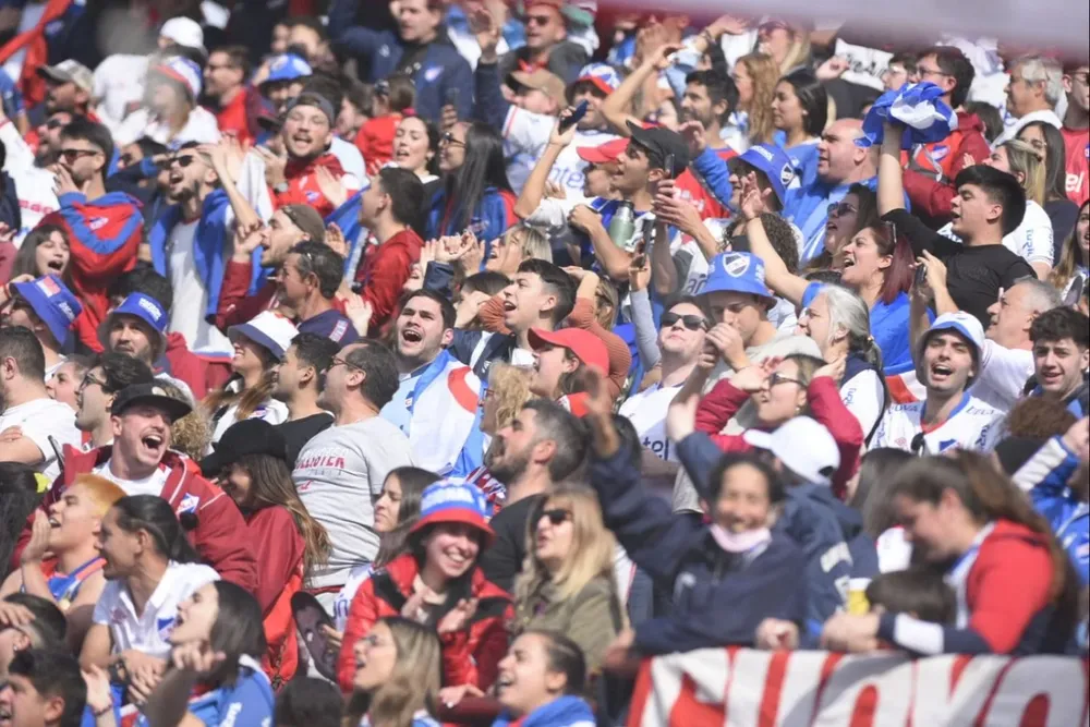 Los hinchas vuelven al Parque