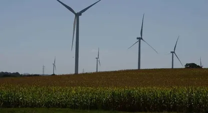 Uruguay bate récord diario de exportación de energía eléctrica