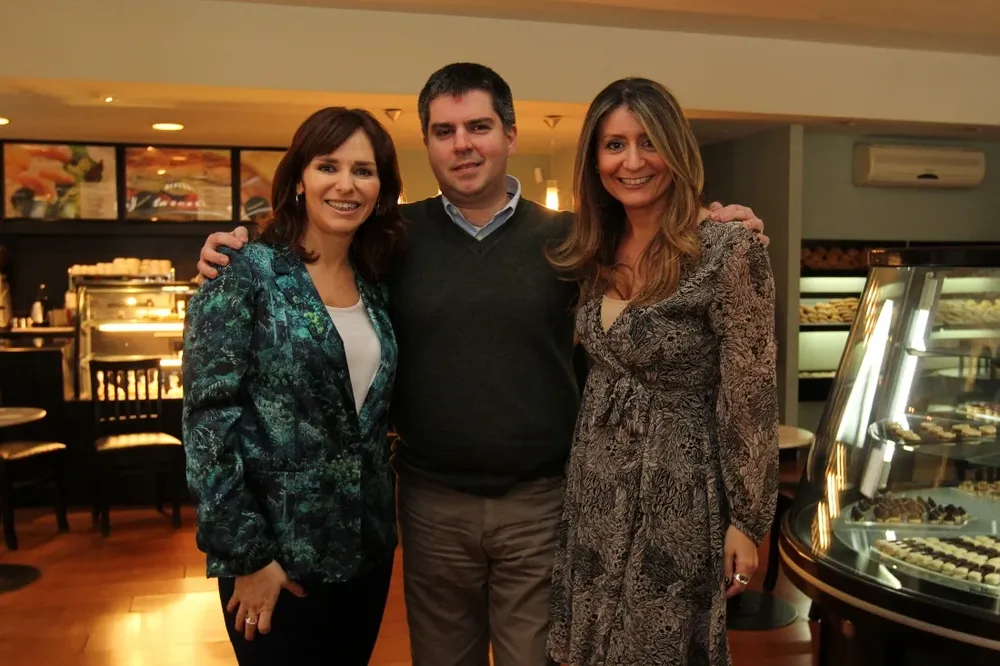 Luciana Lasus, Rafael Fernandez y Karen Jawetz