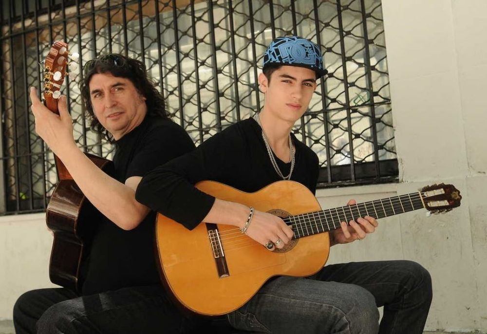 Luis Salinas y su hijo Juan.