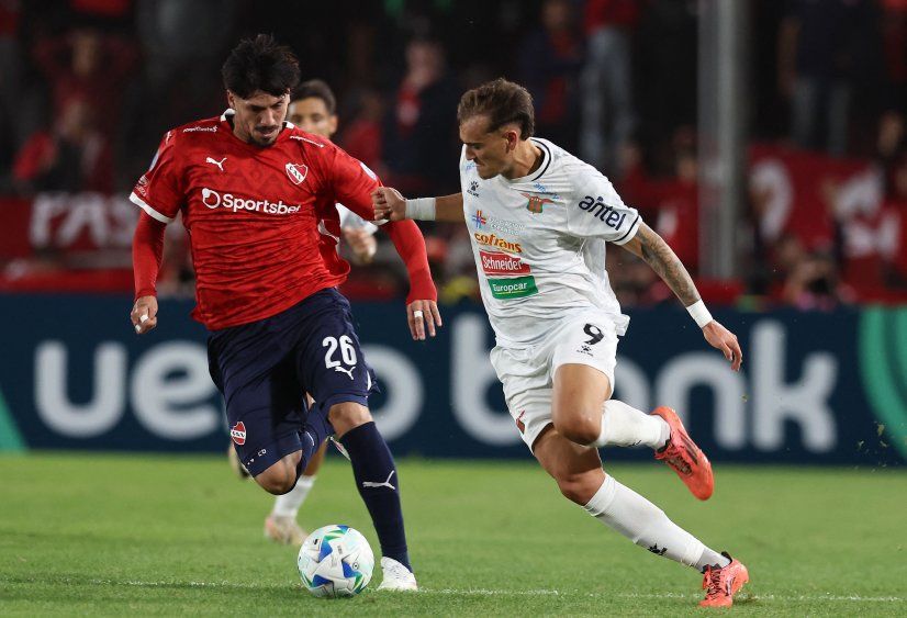 Kevin Lomonaco y Agustín Anello en Independiente vs Boston River por la Copa Sudamericana 2025