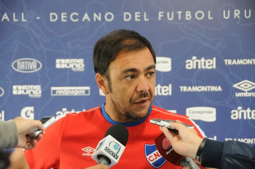 Álvaro Recoba