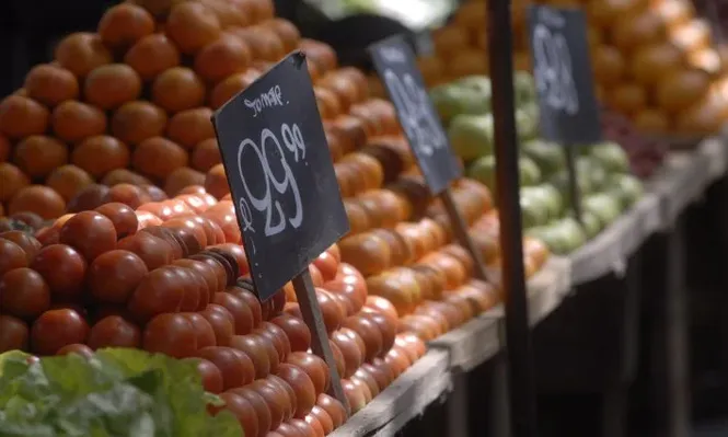 Inflación siguió moderándose y sin ayuda de un dólar barato