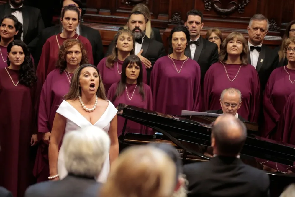 Luz del Alba Rubio en la asunción de Luis Lacalle Pou en el Parlamento
