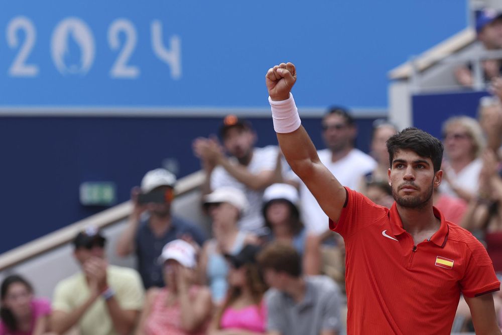 Carlos Alcaraz está en semifinales de los Juegos Olímpicos París 2024. Carlos Alcaraz está en semifinales de los Juegos Olímpicos París 2024.