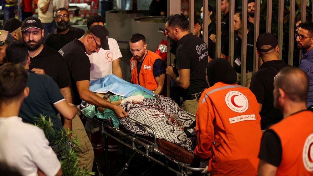 Cientos de heridos llegaron a los hospitales del país, luego de que ocurrieran explosiones simultáneas en varios lugares.