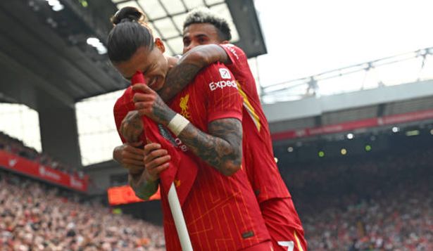 Mirá el tremendo golazo de Darwin Núñez y el emocionado festejo, en el triunfo de Liverpool frente a Bournemouth