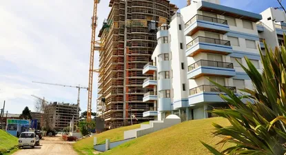 Avanza la construcción en Punta del Este