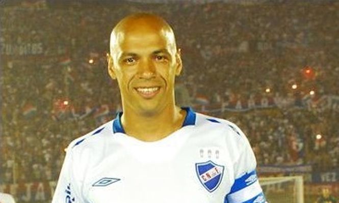 Gustavo Varela en Nacional