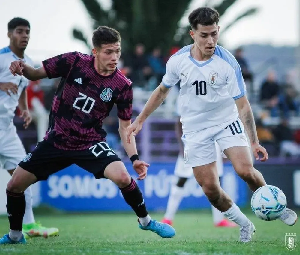 Augusto Scarone, manejo de 10