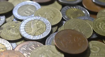 BCU volvió a recortar la tasa de interés: ¿cómo puede jugar en el precio del dólar?
