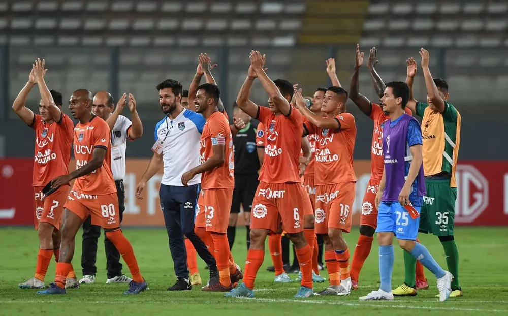 El festejo de los jugadores del cuadro de Abreu