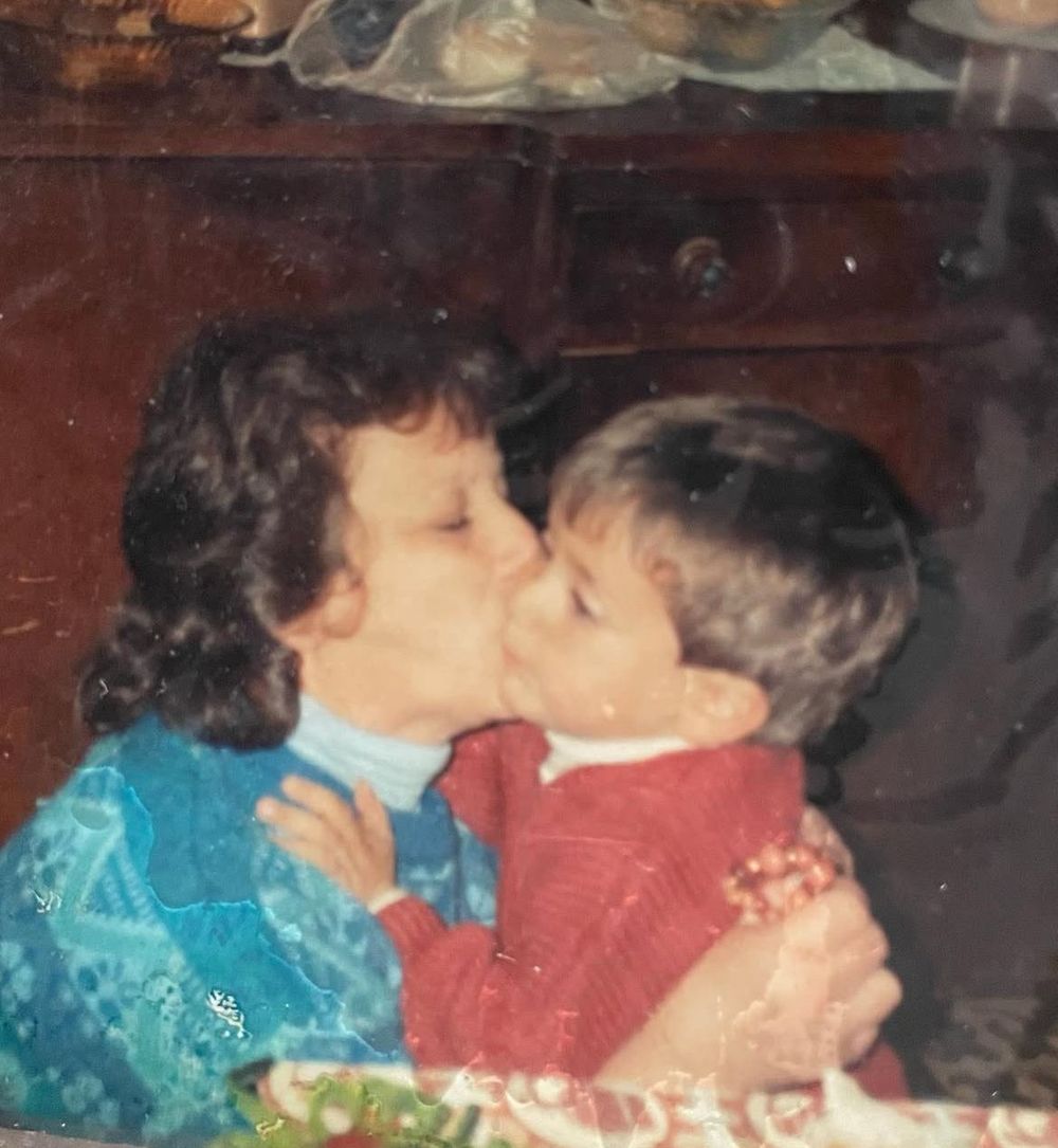 Juan Ignacio Silva junto a su abuela&nbsp;