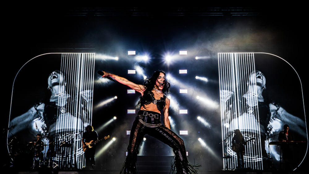 Lali anunció una nueva fecha de su tour "No vayas a atender cuando el demonio llama". Lali anunció una nueva fecha de su tour "No vayas a atender cuando el demonio llama".