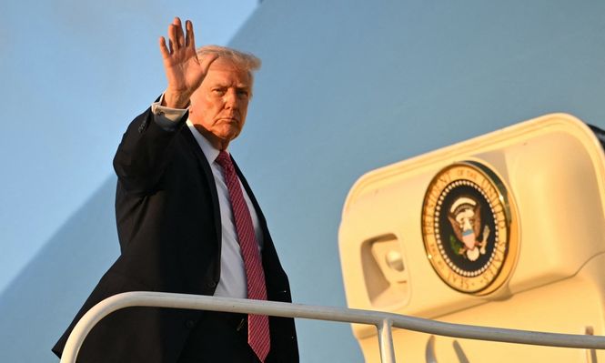 Trump incluirá su firma en los billetes de U$S100: por qué el presidente de EEUU rompe con una tradición histórica