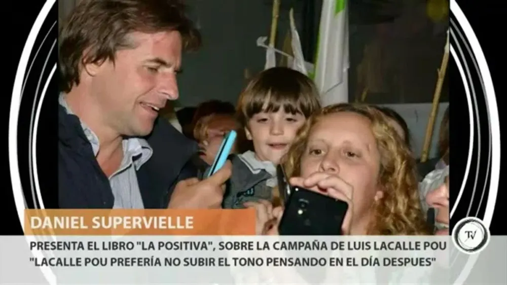 Daniel Supervielle, periodista y asesor en comunicación de la campaña de Luis Lacalle Pou, presentó su libro La Positiva en donde cuenta la cocina de la campaña electoral de 2014.En la entrevista, relató un fragmento del libro: una reunión que marcó un quiebre respecto a quién dirigía la campaña, si Lacalle Pou o su padre, el hasta entonces líder del sector Luis Alberto Lacalle Herrera.Había cierto nerviosismo en las filas. Entonces hubo una reunión en Trinidad y el que estaba dominando el territorio, sentado en el único sillón de la sala era Lacalle Herrera. Ahí la anécdota: Lacalle aplaude y dice