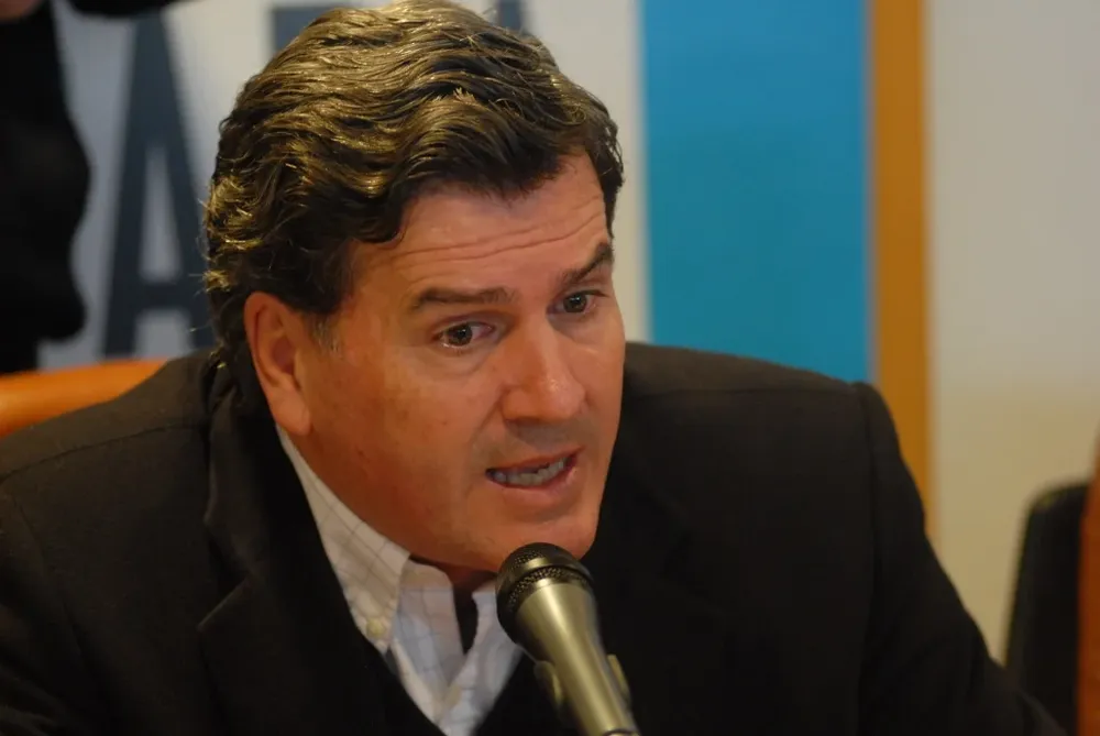 Para Bordaberry la libertad de informar es primordial