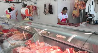 INAC intimó a carnicerías a que dejen de vender productos de almacén