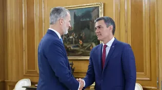 El Rey Felipe Vi y el presidente en funciones, Pedro Sánchez, en el Palacio de la Zarzuela.