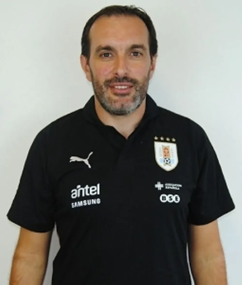 Enrique Ramos es el nuevo médico de la selección uruguaya