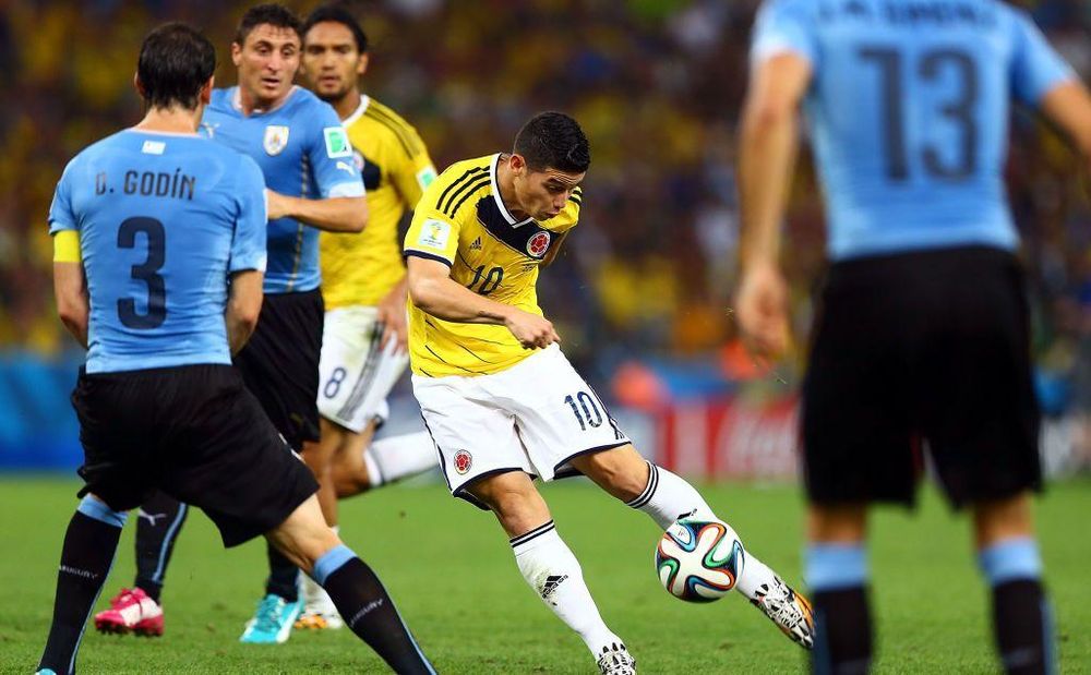 En el Mundial de Brasil 2014, James Rodríguez marcó el mejor gol del campeonato en los octavos de final contra Uruguay.