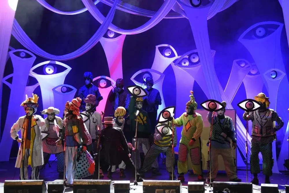 La murga La Margarita durante su debut en el concurso del Teatro de Verano.