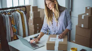 La plataforma uruguaya que utiliza inteligencia artificial para ofrecer un tutor financiero virtual a los emprendedores