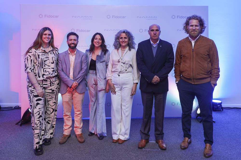 Fernanda López, Nicolás Morassi, Cecilia del Valle, Victoria Hernández Sica, Antonio Correa y Stephen Jakter. 