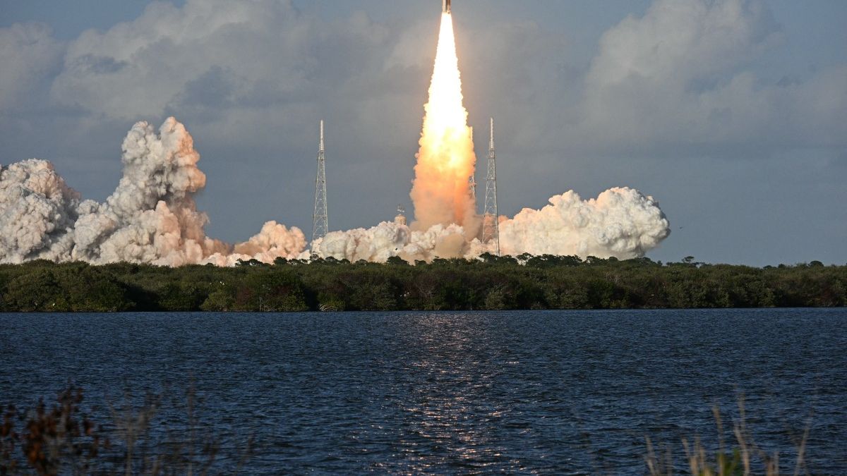 Así fue el despegue histórico de Artemis II, la misión de la NASA que regresará astronautas a la Luna 53 años después