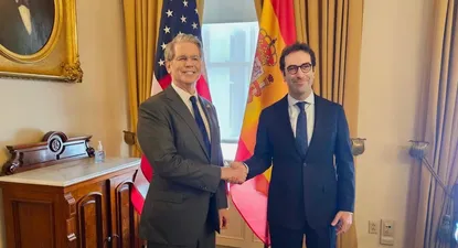 Secretario del tesoro de EEUU, Scott Bentsson, y ministro de España, Carlos Cuerpo.