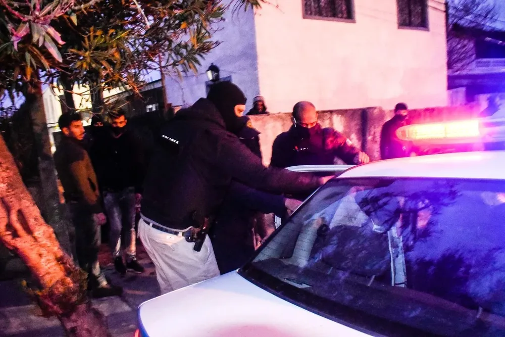 Allanamientos en el Cerro por el homicidio de los infantes de la marina en 2020